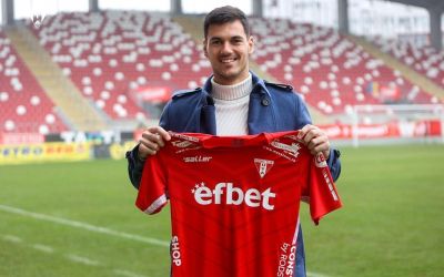 Noi transferuri în Liga 1: Bărbuț a semnat cu Hermannstadt, UTA l-a adus pe Milosevic