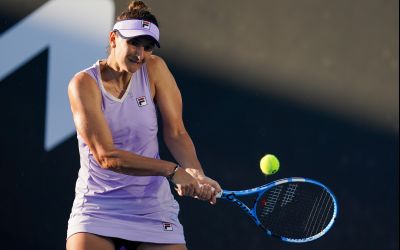  Irina Begu face senzație în Australia - este în semifinale la Adelaide!
