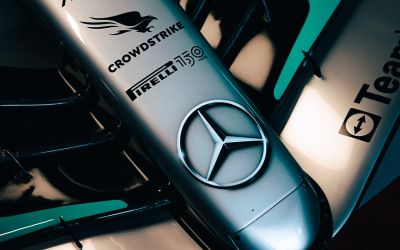 Noile monoposturi Mercedes și Williams