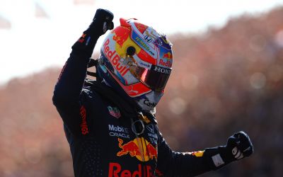 Verstappen, victorie în startul noului sezon din Formula 1. Dublă Red Bull, Alonso pe podium