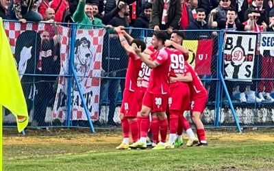 Spaniolii lui Dinamo au făcut spectacol la Dej. Echipa lui Burcă a urcat pe loc de baraj