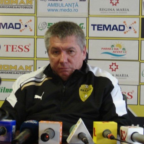 FC Braşov l-a demis pe antrenorul Cornel Ţălnar