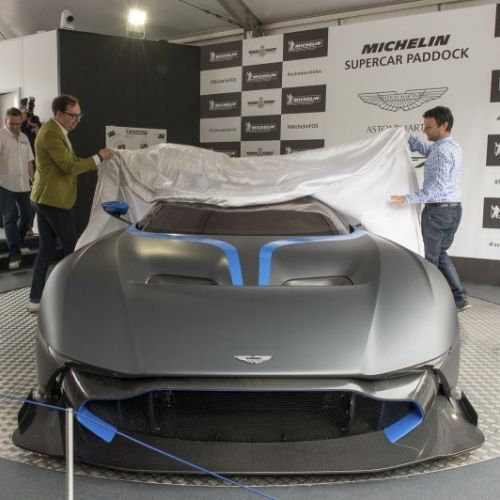 Viitorul e aici! Aston Martin prezinta Vulcan - comoara de 2.3 milioane de dolari