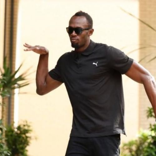 Usain Bolt, încoronat campion olimpic și la 200 m, oferă răspunsuri despre viitorul său