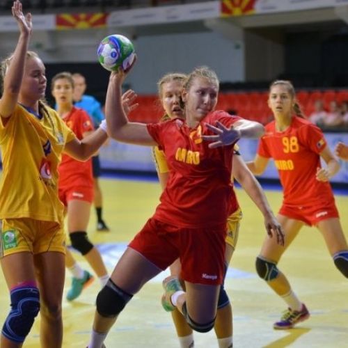 Naţionala României de handbal feminin U-19 a pierdut primul meci de la Campionatul European