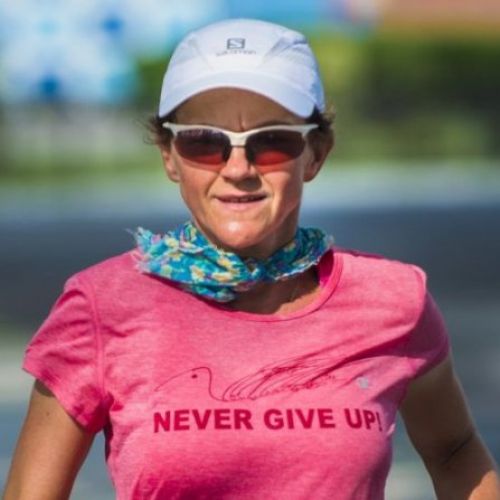 Interviu cu femeia care a alergat 5000 de km în 48 de zile, Kannenika Janakova