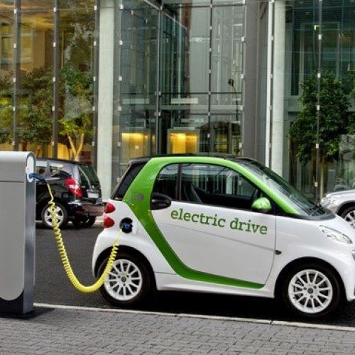 Statul român propune noi bonusuri pentru achiziționarea mașinilor electrice în 2018