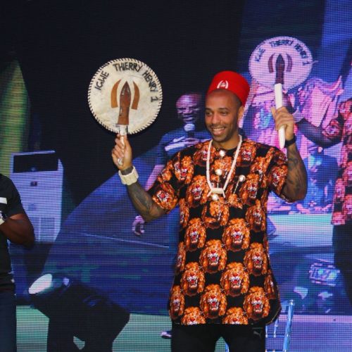 VIDEO / Henry, încoronat „rege al fotbalului” în Nigeria 