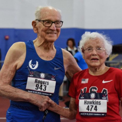 VIDEO / Recorduri mondiale pentru doi atleți de 100 și 102 ani