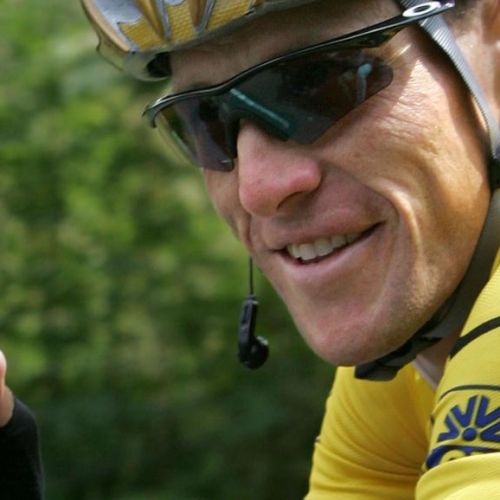 Lance Armstrong scapă de procesul cu guvernul american