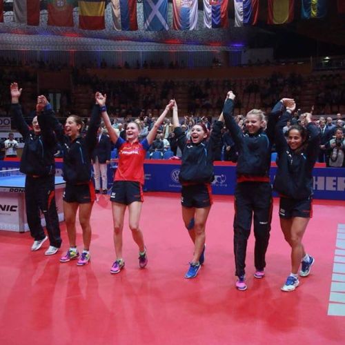 Naționala feminină de tenis de masă a câștigat grupa și s-a calificat în sferturi la Mondiale