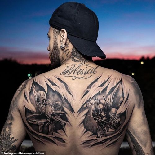 FOTO / Neymar a ajuns la 30 de tatuaje