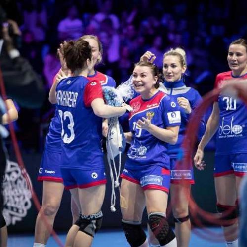 Rusia, prima echipă calificată în semifinalele Europeanului de handbal feminin