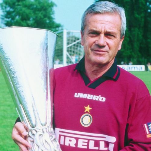 Luigi Simoni, antrenorul cu celelalte promovări în Serie A, s-a stins