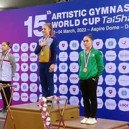 VIDEO / Sabrina Maneca Voinea face gimnastica românească să respire. Sportiva a cucerit 2 medalii de aur la Doha